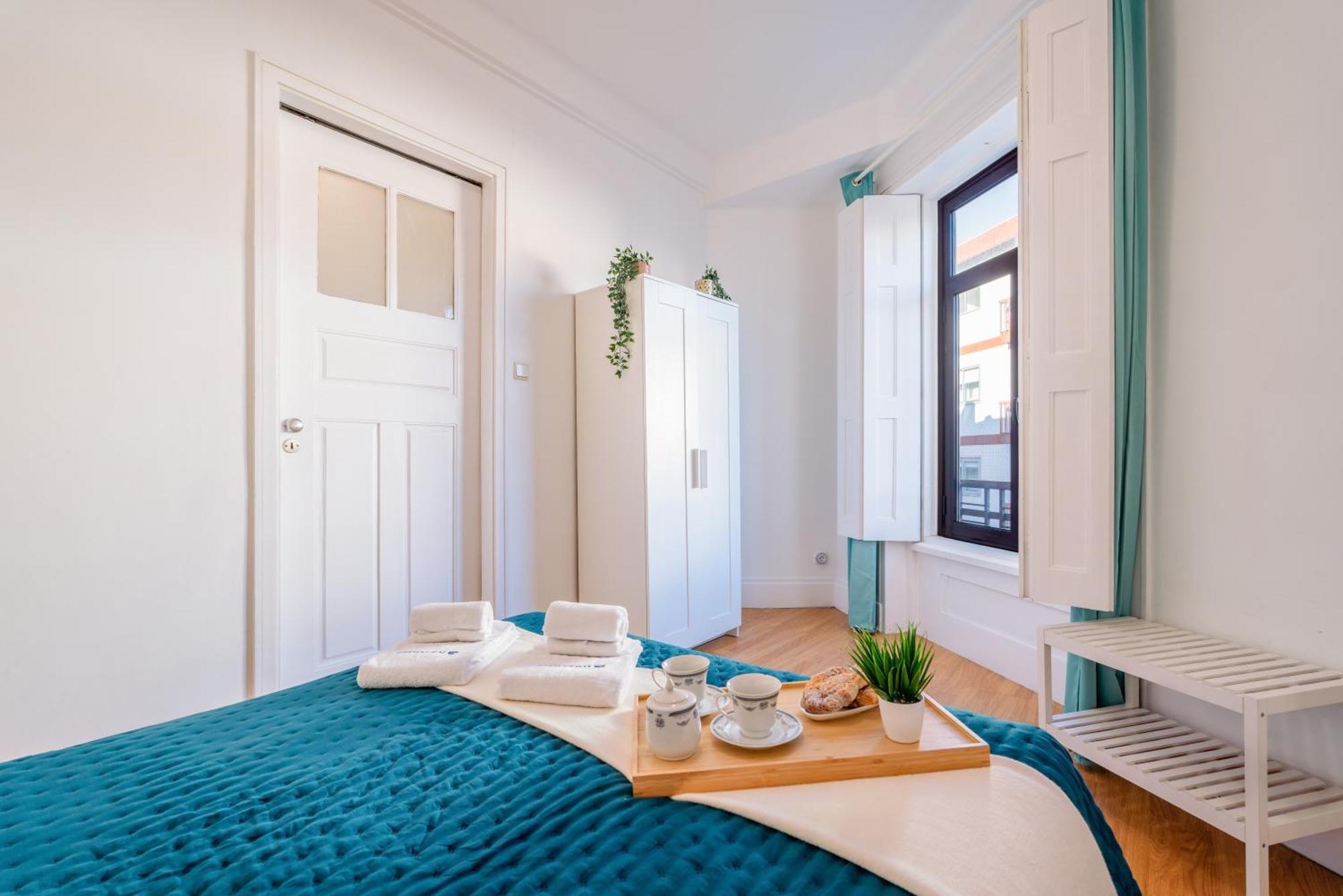 Host Wise - Spacious Comfortable Apartment - Balcony OOporto Exteriör bild