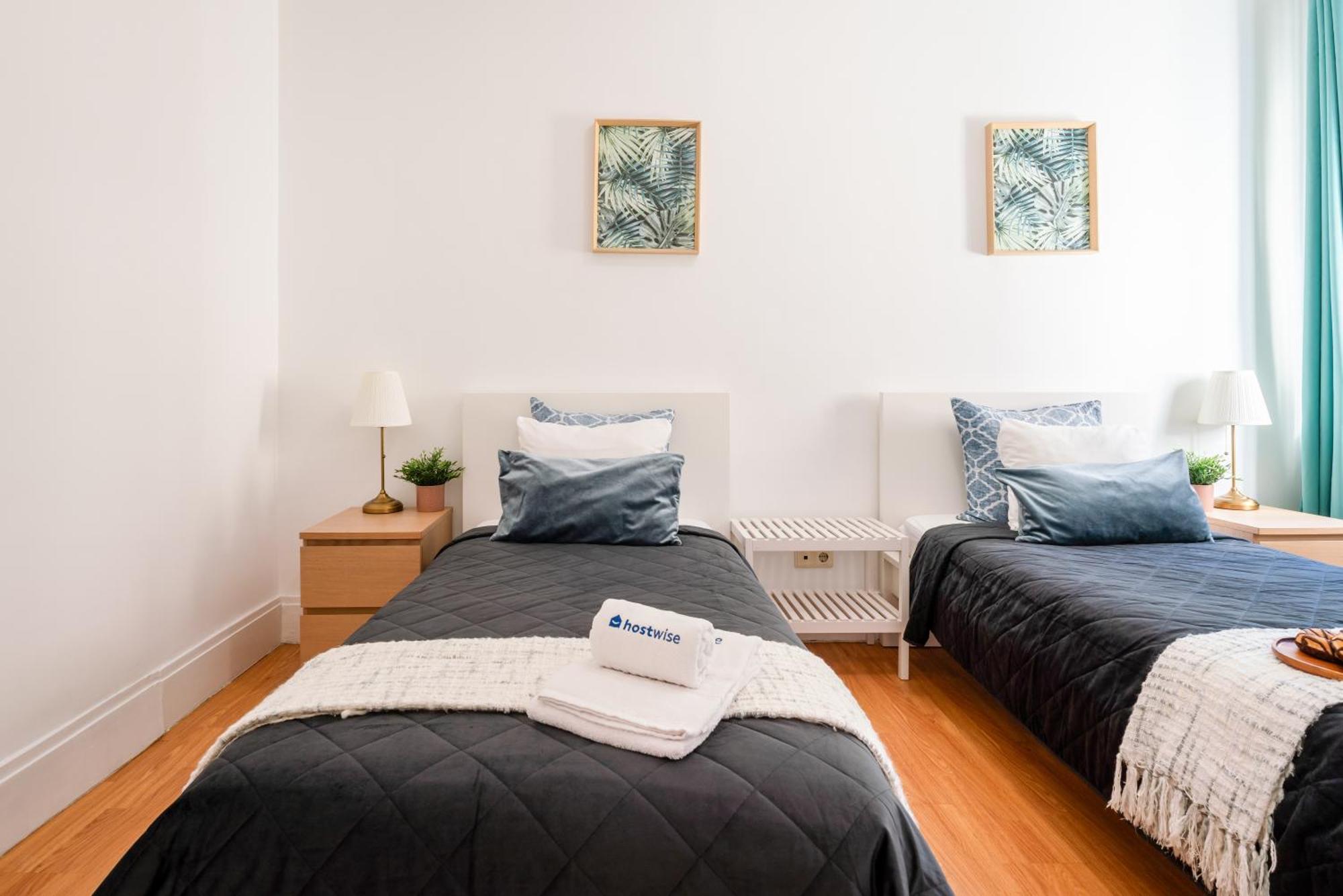 Host Wise - Spacious Comfortable Apartment - Balcony OOporto Exteriör bild