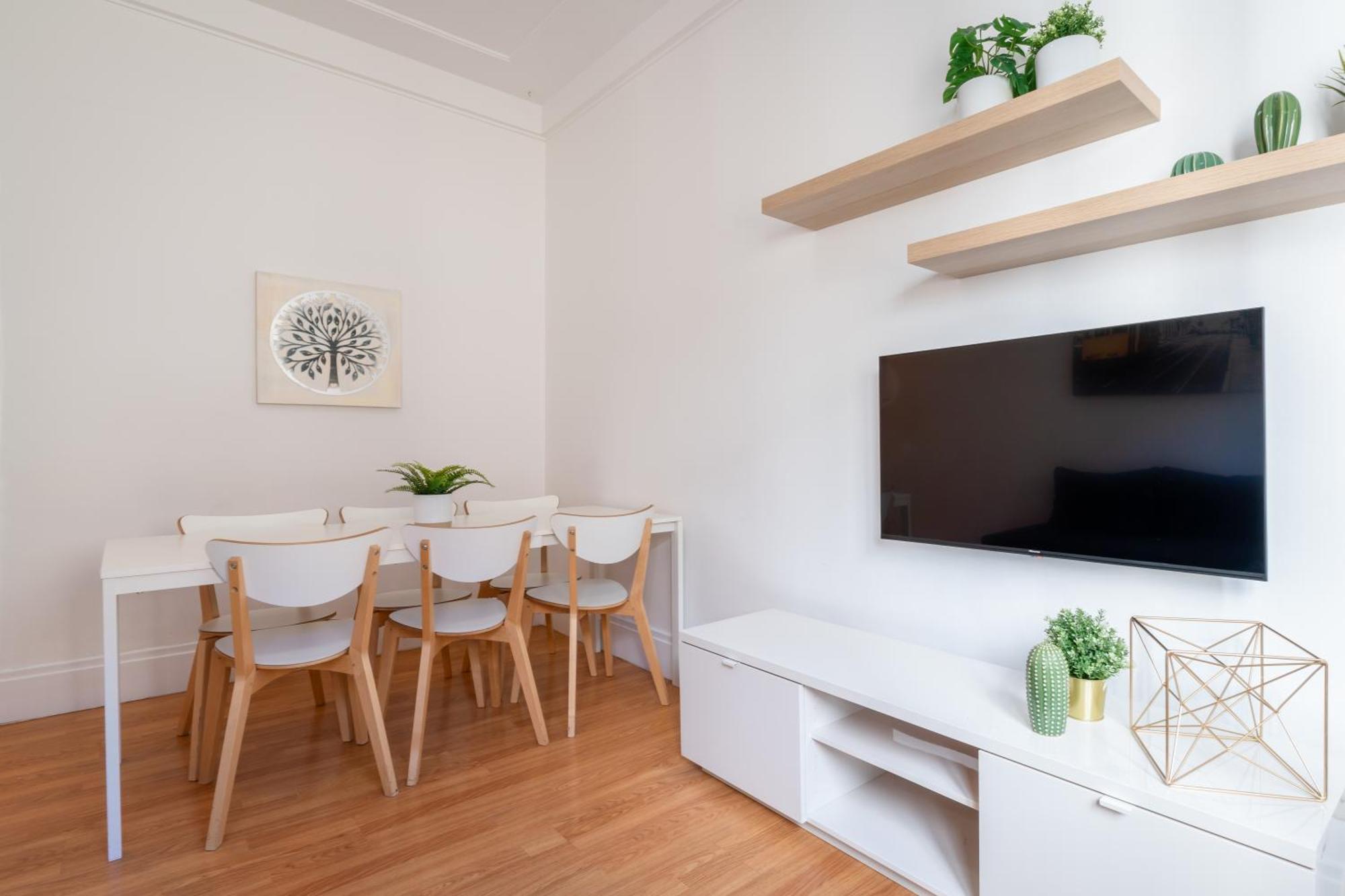 Host Wise - Spacious Comfortable Apartment - Balcony OOporto Exteriör bild