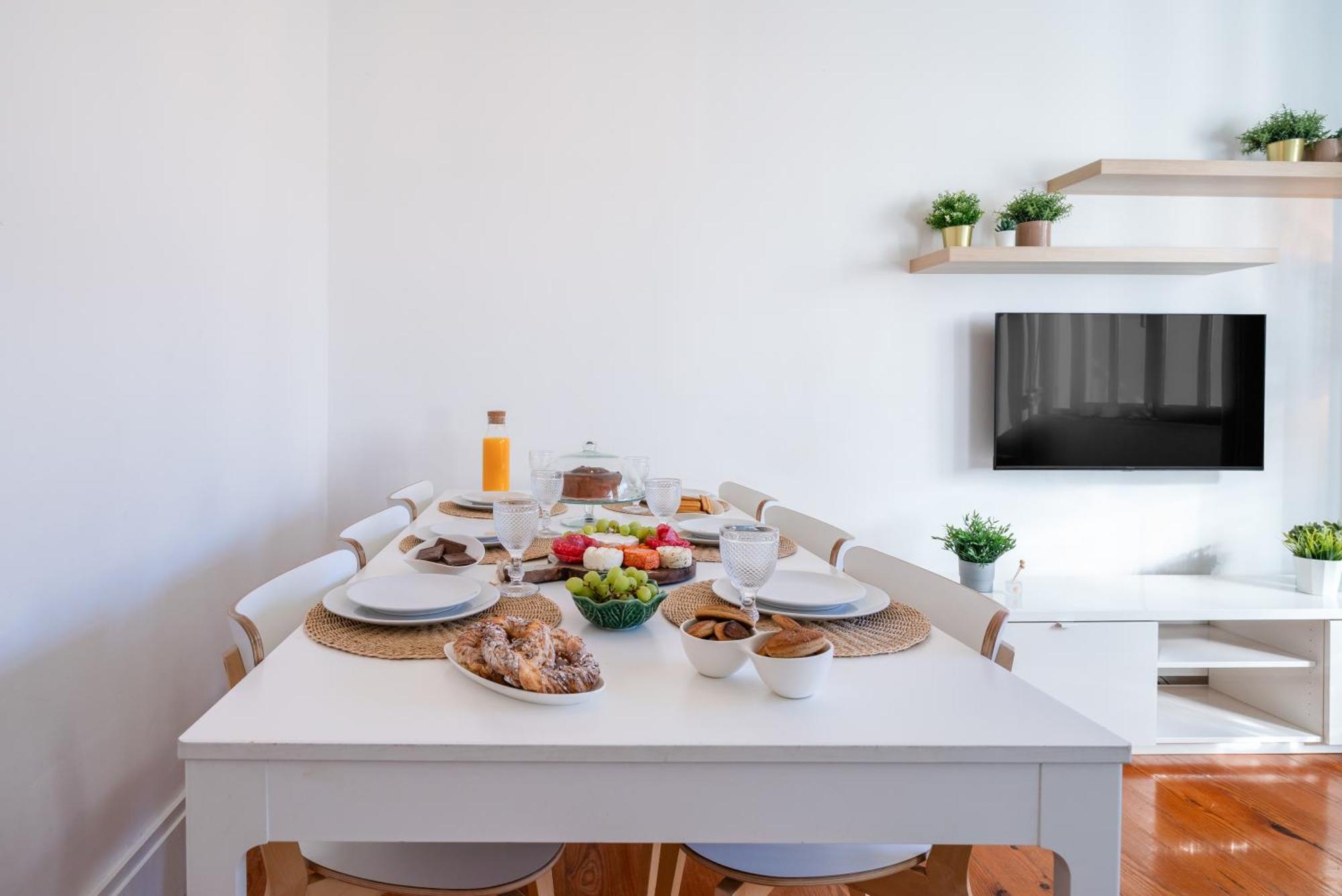Host Wise - Spacious Comfortable Apartment - Balcony OOporto Exteriör bild